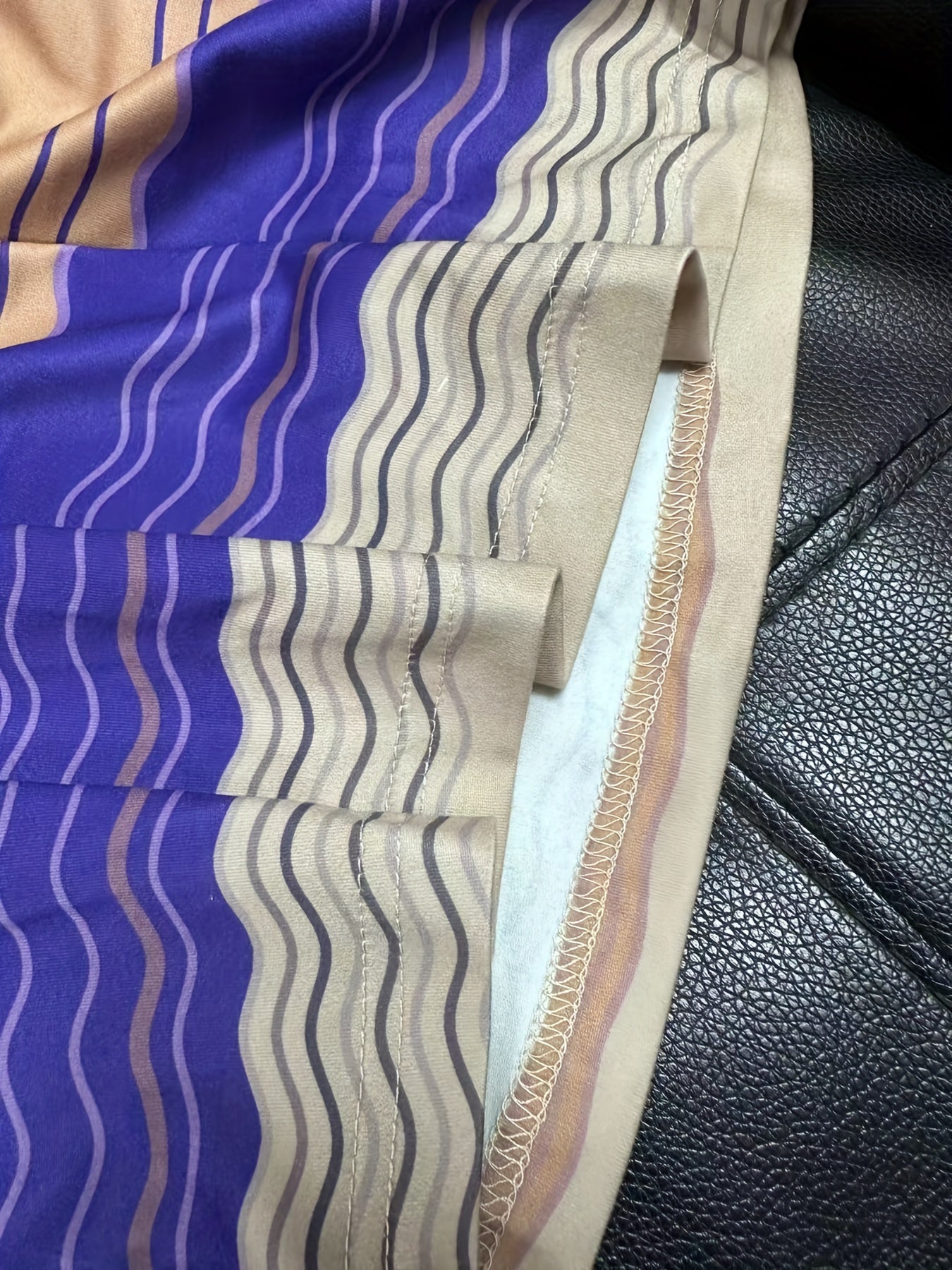  Women's Stripe Print Flared Leg Pants