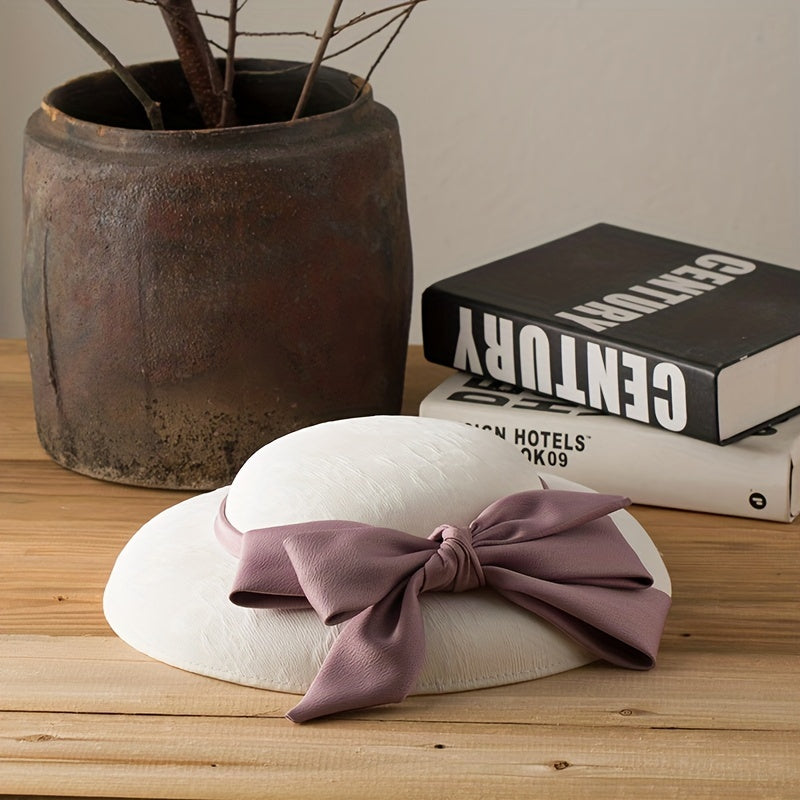 French Style Embossed Top Hat Bow Decor Banquet