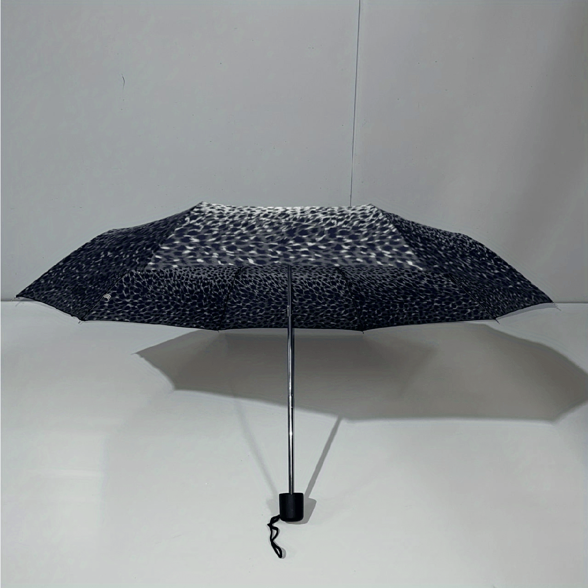 Leopard Grain Print Umbrella Folding Waterproof Windproof Umbrella