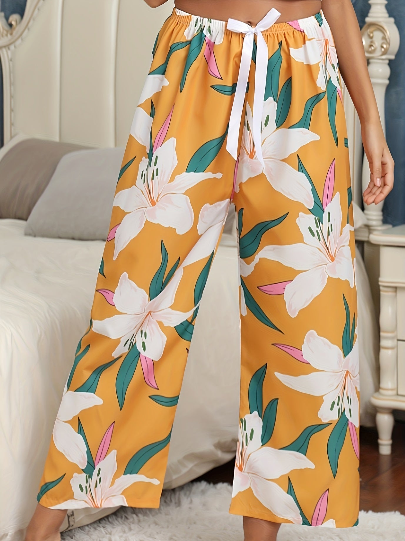  Floral Print Wide Leg Pants