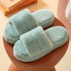 Women's Faux Fur Slippers Plush Platform Shoes