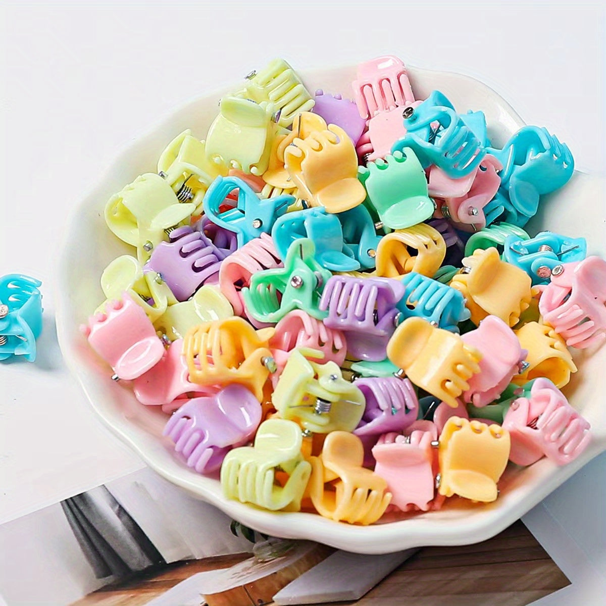 100pcs Mini Hair Claw Clip Non Slip Strong Shark Claw Braid Hair Clip