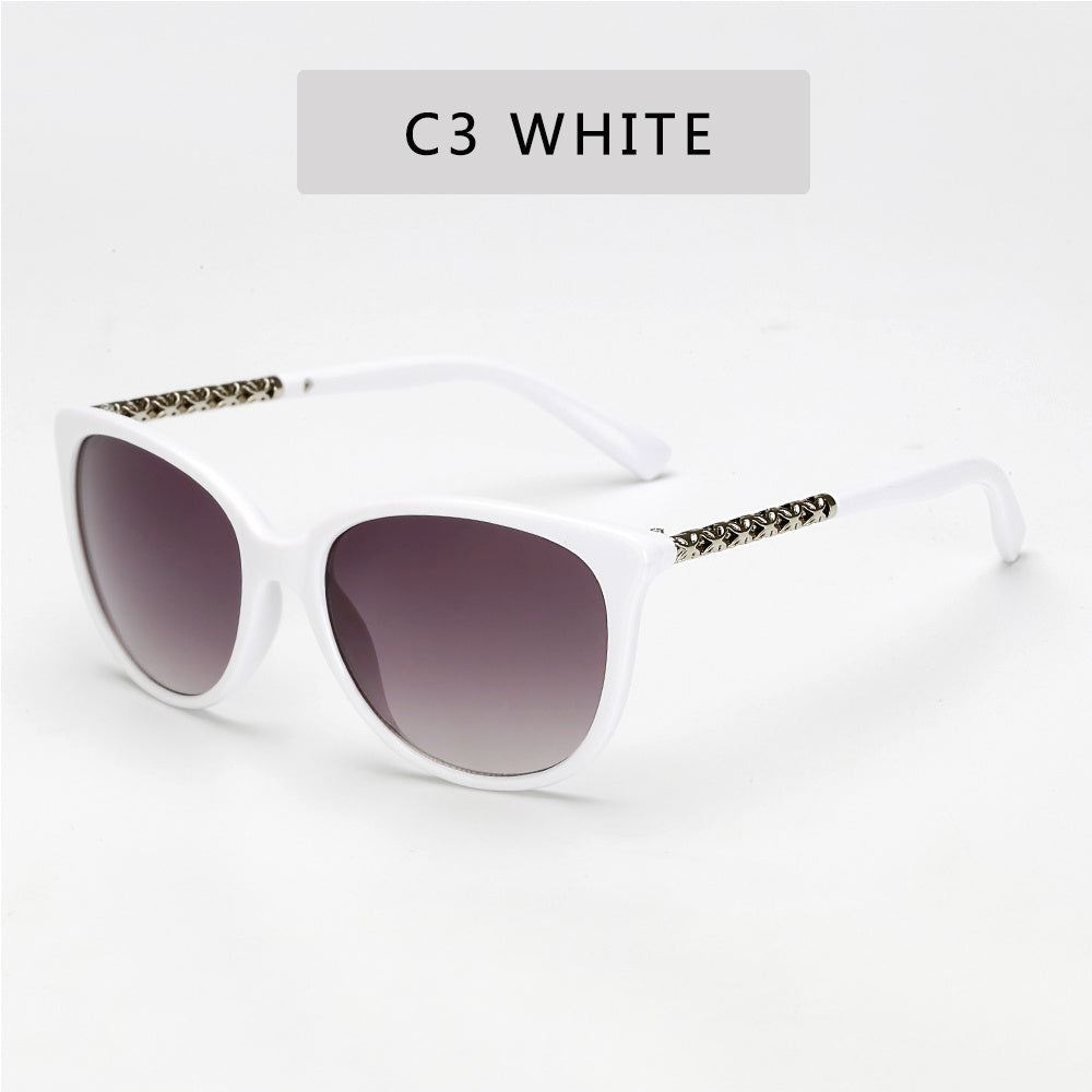 Vintage Round Sunglasses Gradient Metal Cat Eye Shades Women