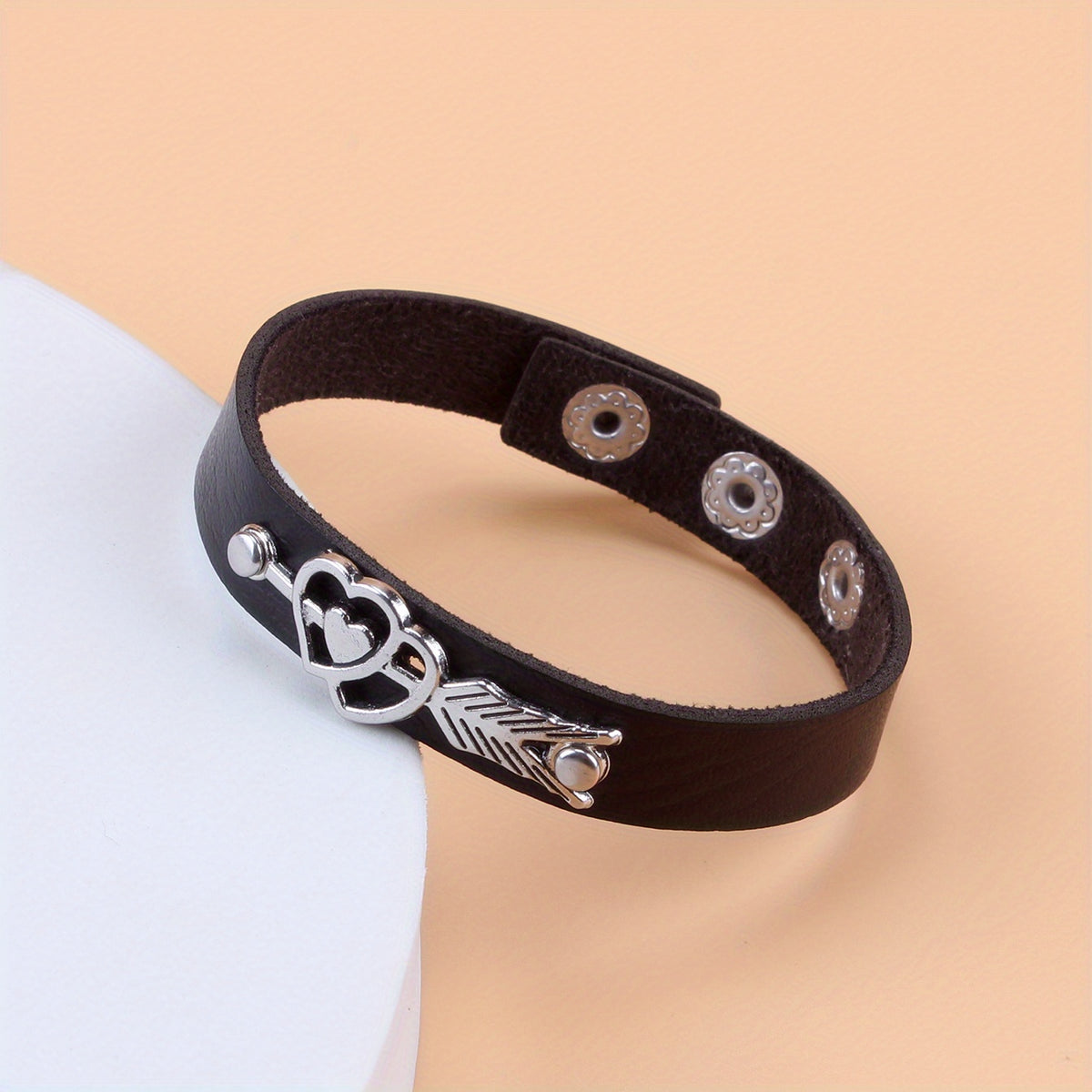 Couple's Arrow Hearts Leather Bracelet Punk Style Hand Jewelry