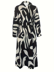 Women's Plus Abstract Stripe Print Long Sleeve Maxi Dress