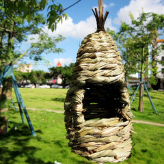 Handwoven Straw Bird Nest for Garden Decoration