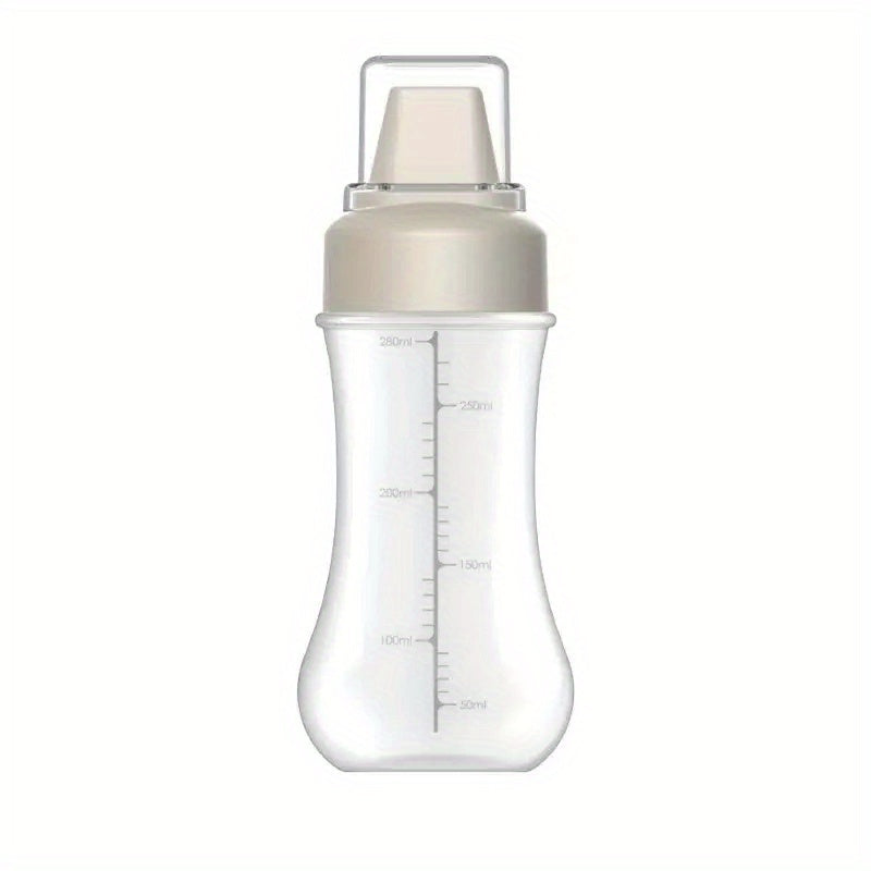 1pc Porous Tomato Salad Sauce Squeeze Bottle Kitchen Supplies