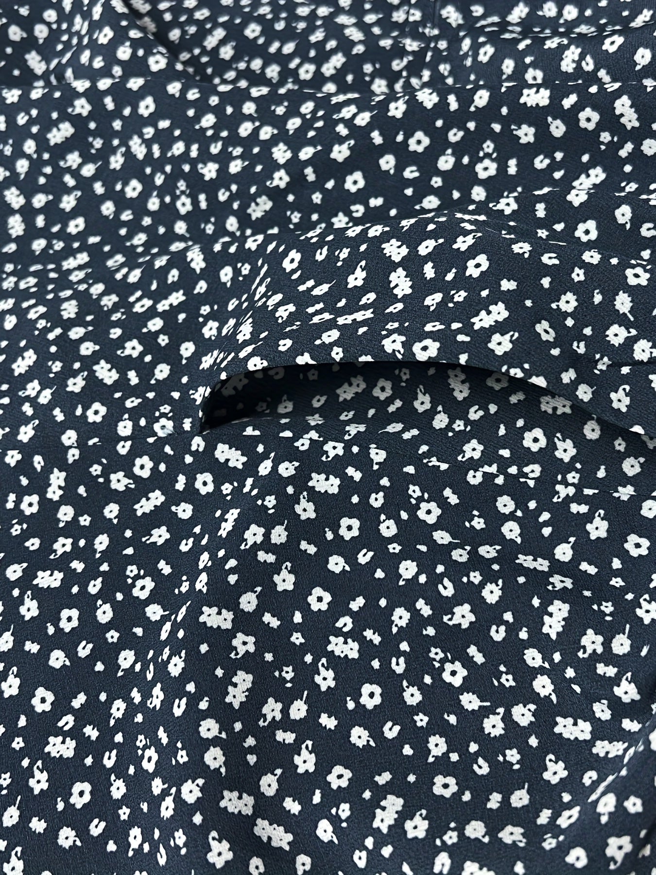  Short Sleeve Ditsy Print Maxi Dress With Pockets