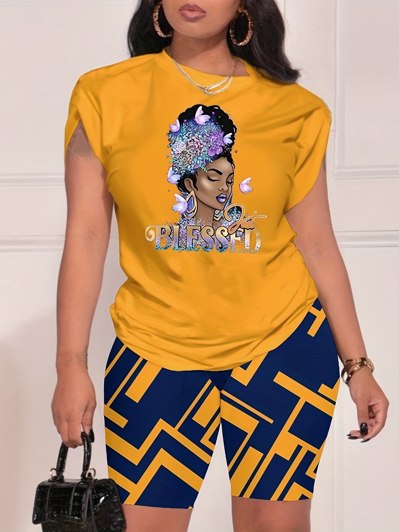 Women's Plus Cartoon Figure & Letter Print Tee & Shorts Outfits 2 Piece Set