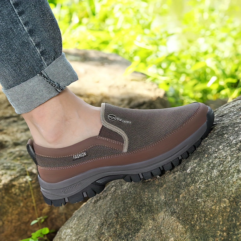 Men's Slip On Trekking Shoes Breathable Non Slip Sneakers