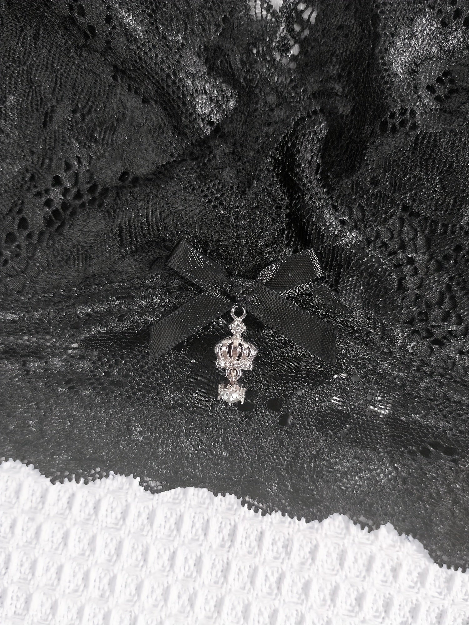 Floral Lace Wireless Halter Bow Tie Bra