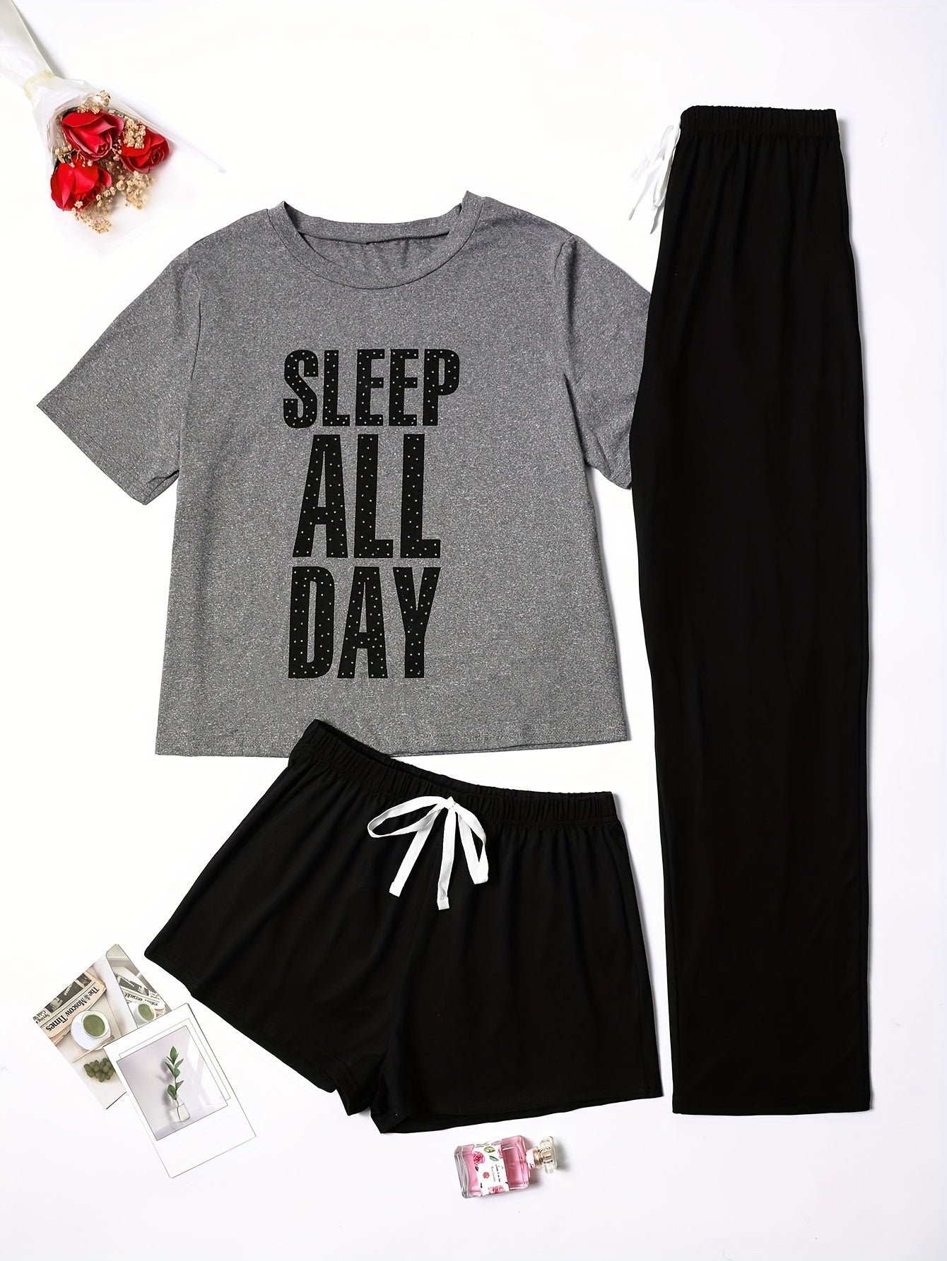 Letter Graphic Tee & Shorts & Pants Pajama Set