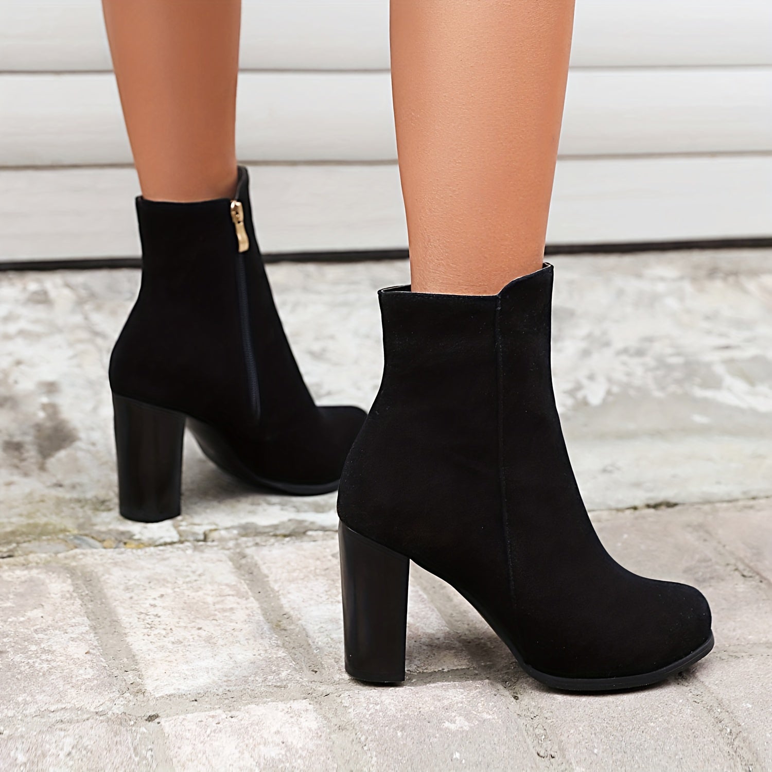 Women's Blocked Heel Ankle Boots Round Toe Side Zipper High Heels