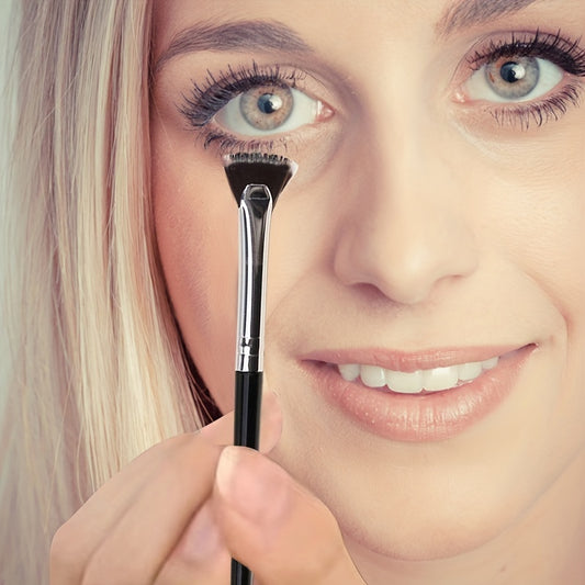 Professional Mascara Fan Brush for Natural Lifted Effects and Smooth Application