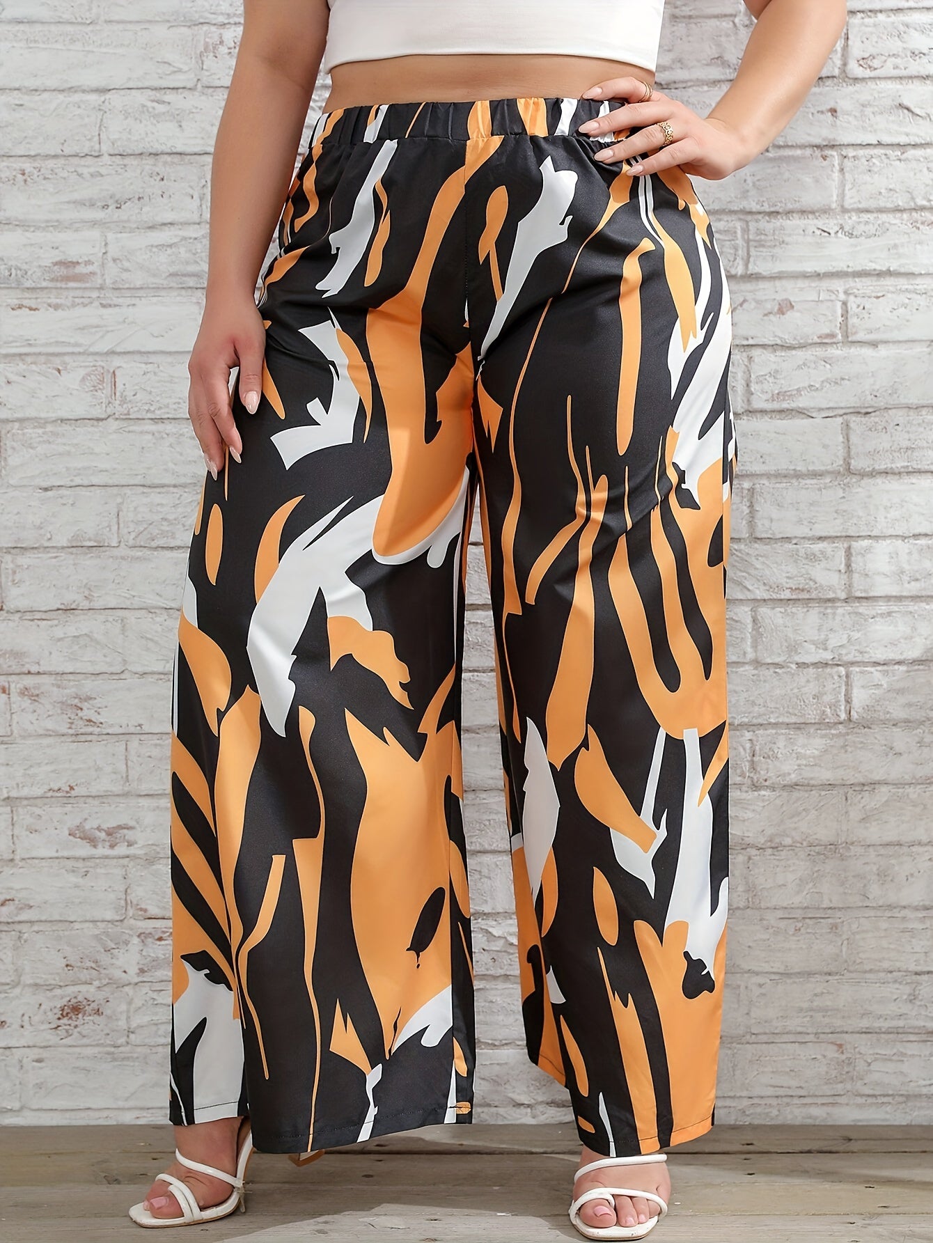  Contrast Print High Rise Wide Leg Pants
