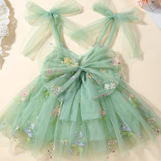 Toddler Girls Lace Up Princess Dress With Floral Embroidery