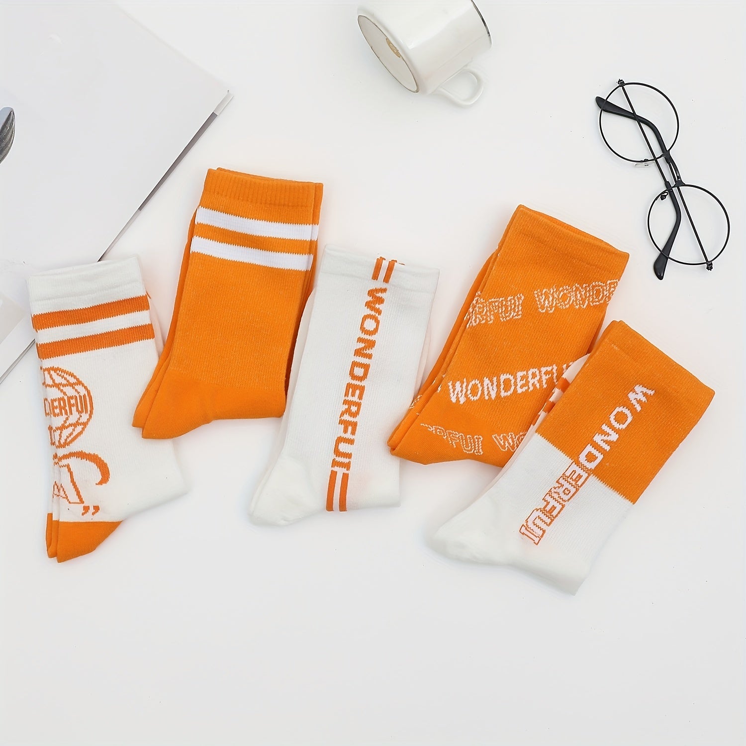 5 Pairs Letter Print Sports Mid Tube Socks Women's Stockings & Hosiery