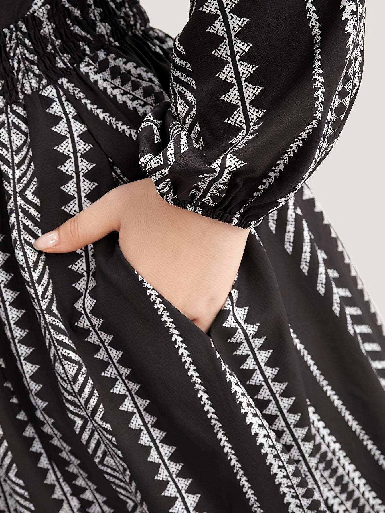 Geometric Print Long Sleeve Plus Size Boho Dress with Pockets