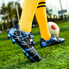Boys Anti Skid Soccer Cleats Hook Loop Fastener Breathable Colorful