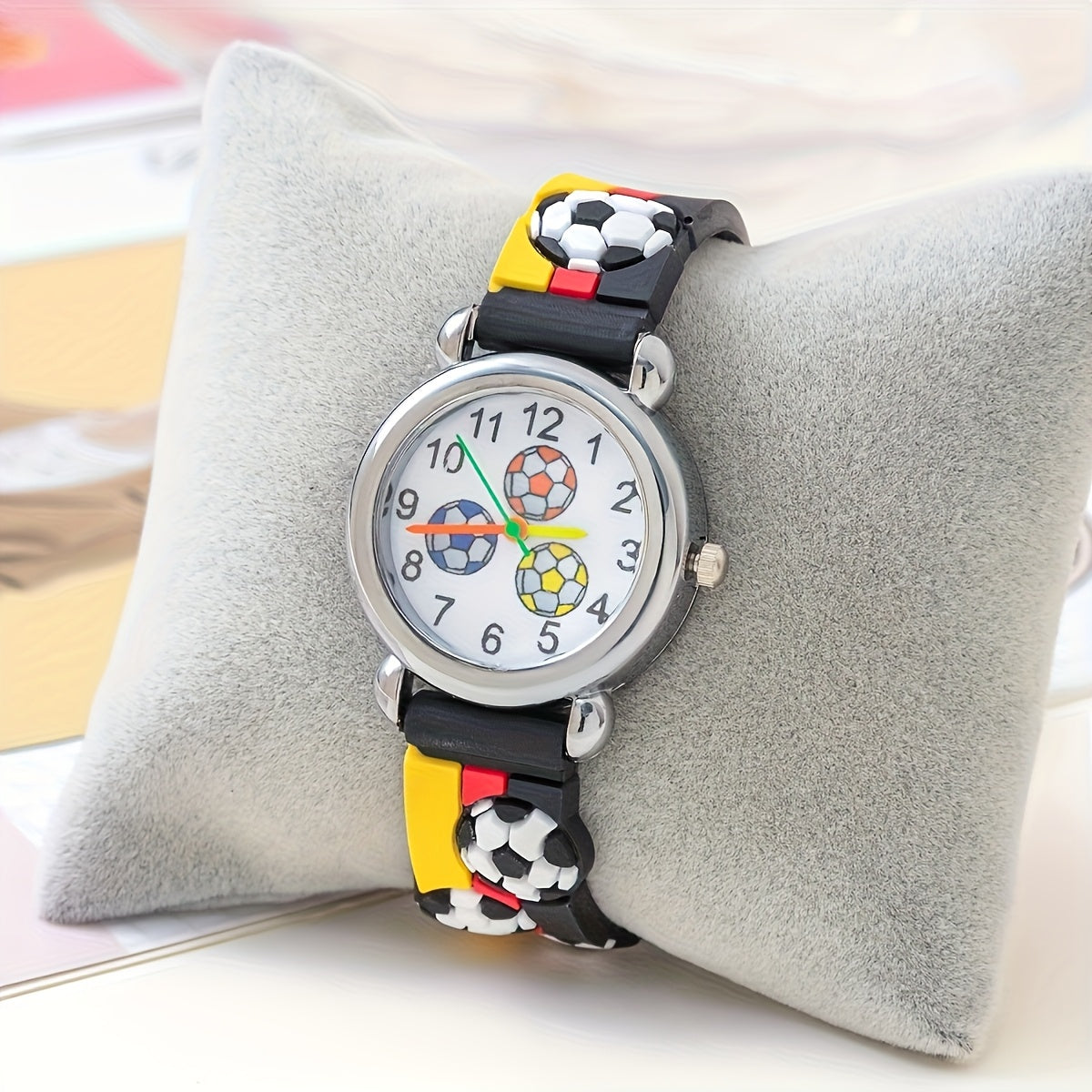 Student Sports Quartz Watch for School Use