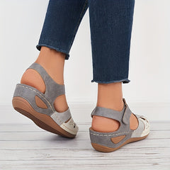 Women's Casual Breathable Sports Sandals Soft Outdoor Walking Shoes