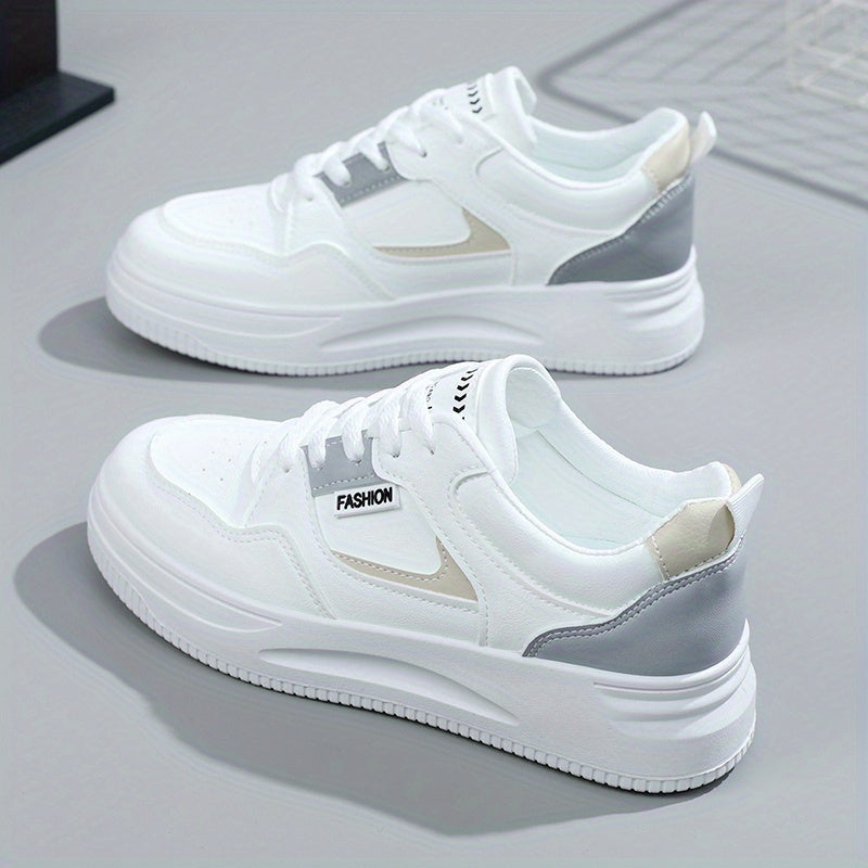Women's Letter Patch Skate Shoes Low Top Lace Up Shoes