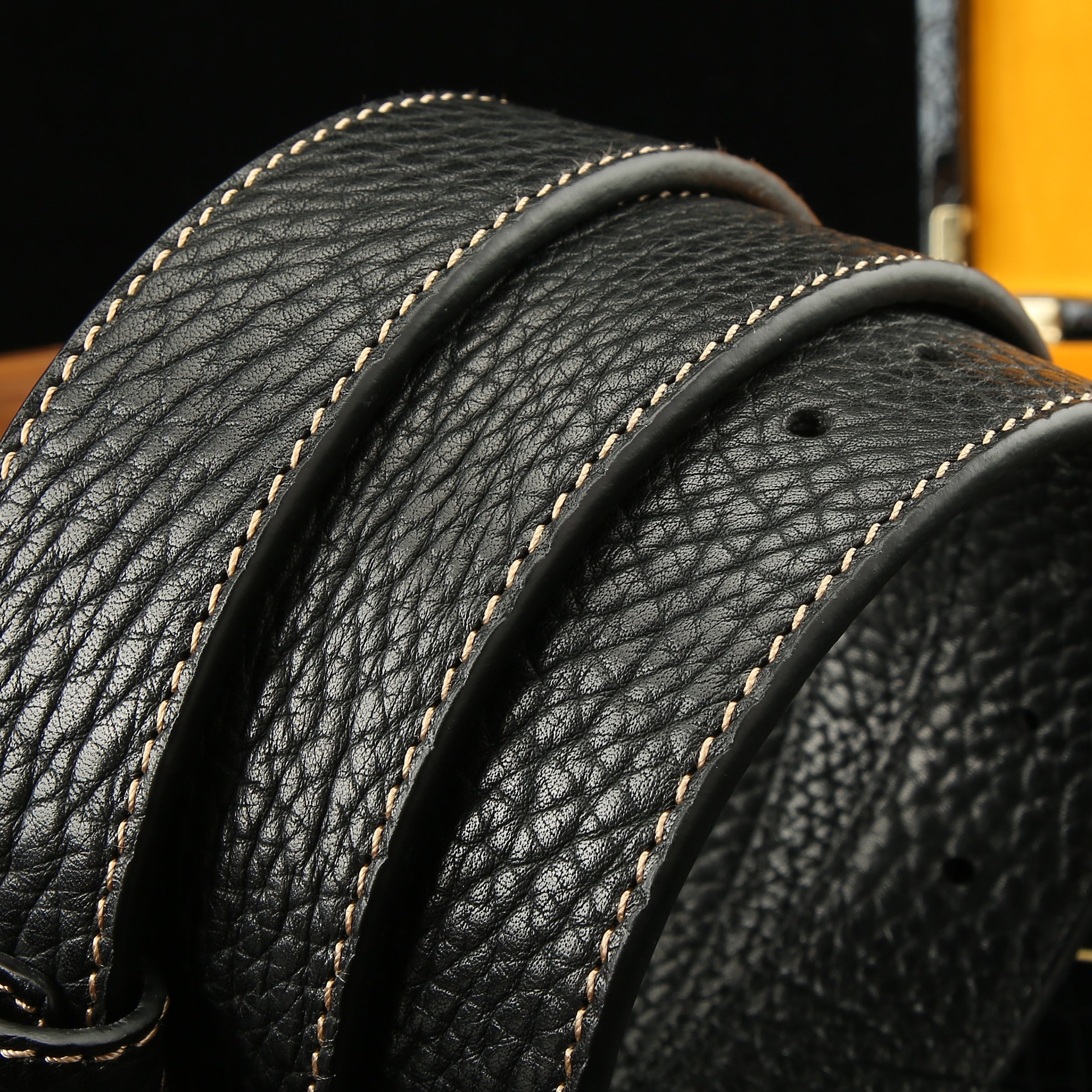 Men's Wild Style Pin Buckle Belt Classic Brass Buckle Head Double sided