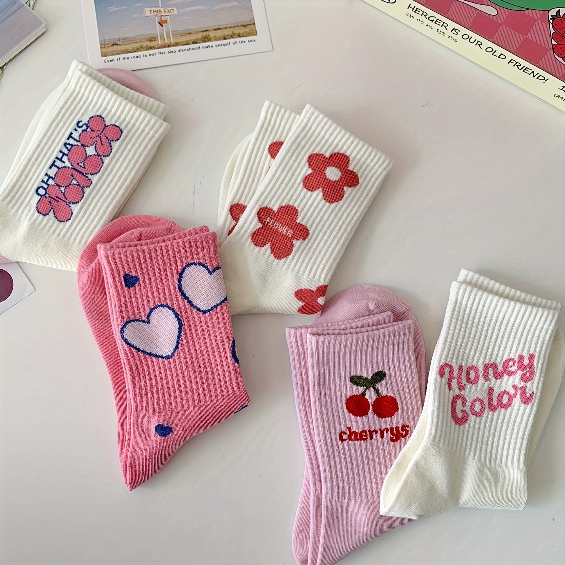 5 Pairs Letter & Heart Print Socks Women's Stockings