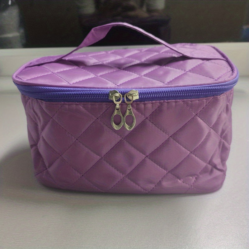 Women's Solid Cosmetic Bag Quilted Detail Hand Bag For Travel