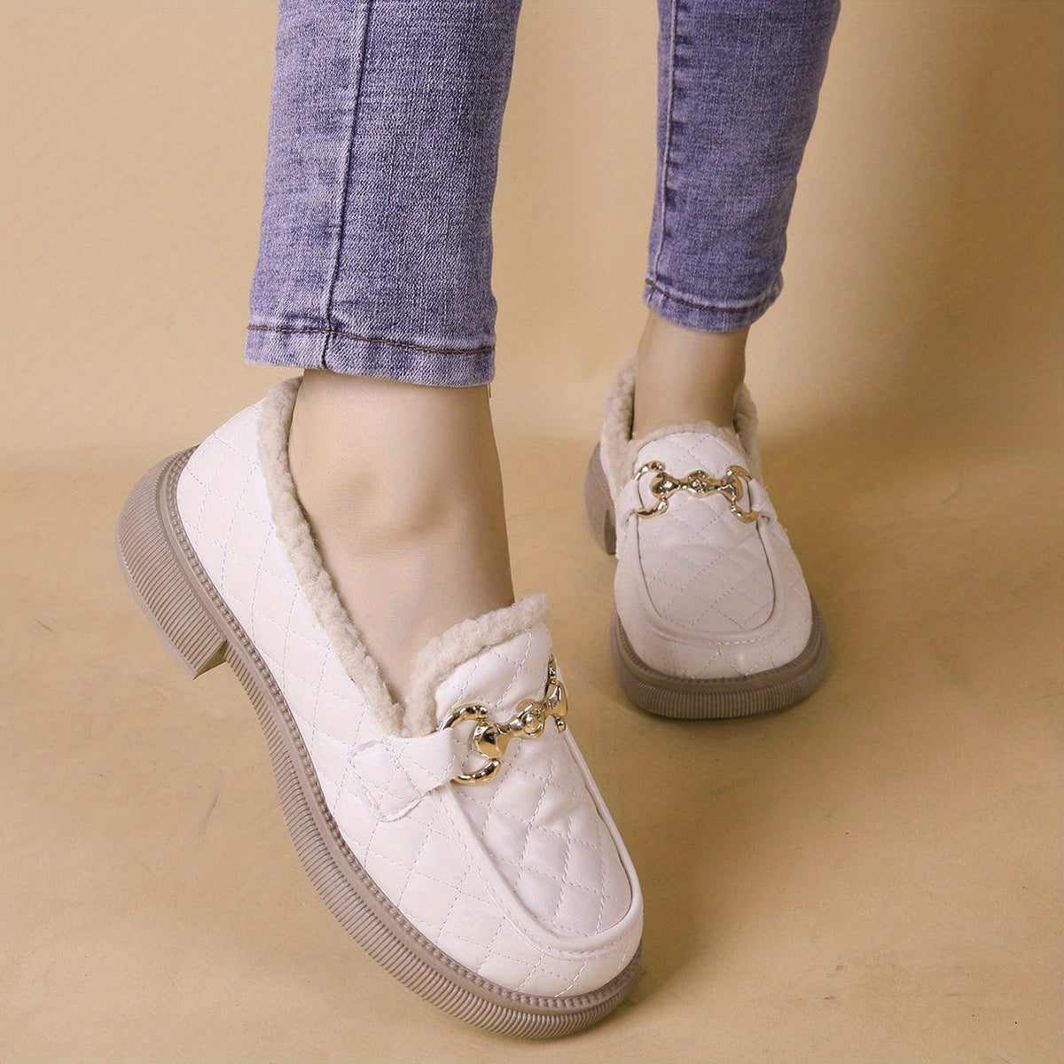 Women's Plaid Pattern Loafers with Plush Lining