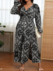  Paisley Floral Print Bell Sleeve Maxi Dress