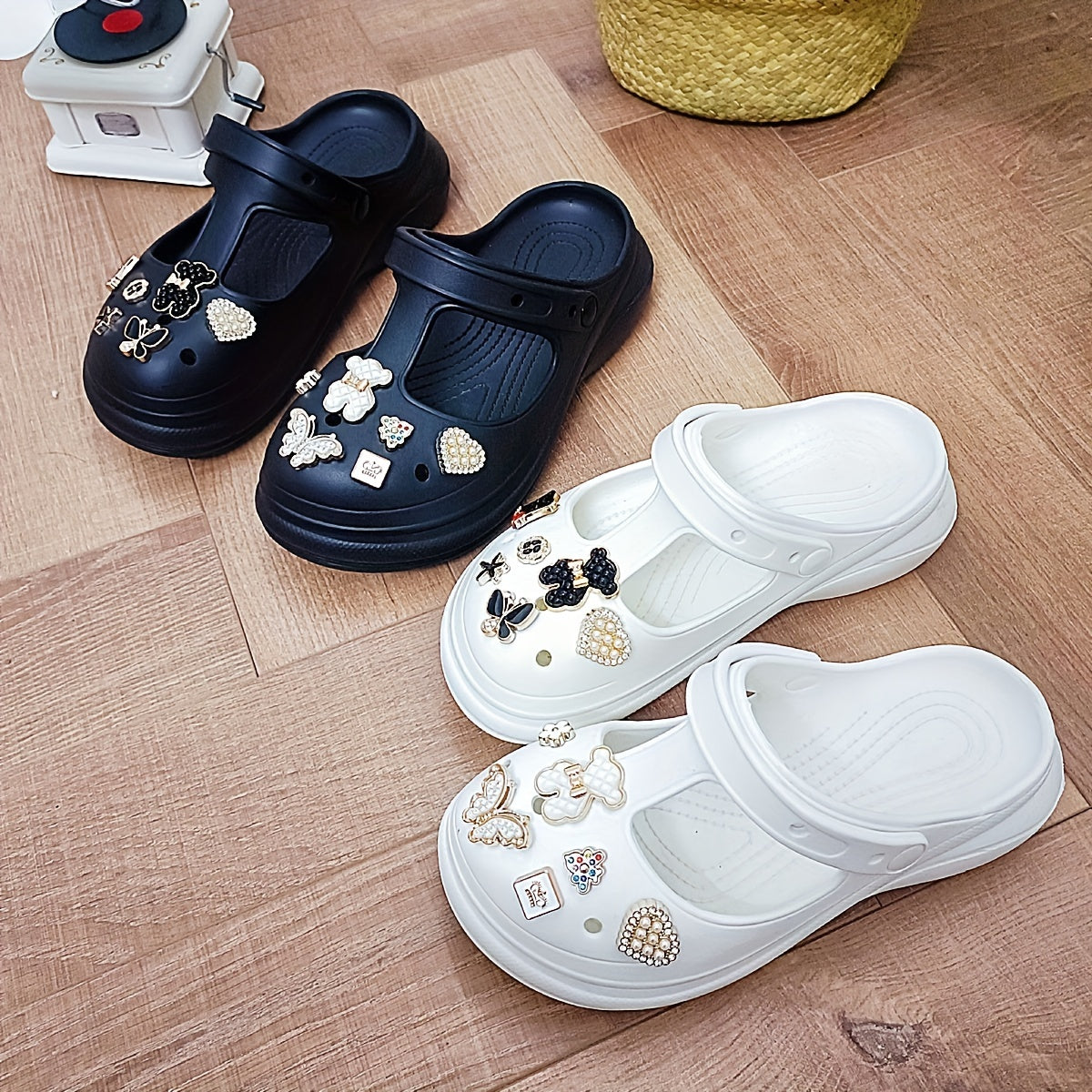 Women's Bear Charms Clogs Closed Toe Cut Out Non Slip Slide Shoes