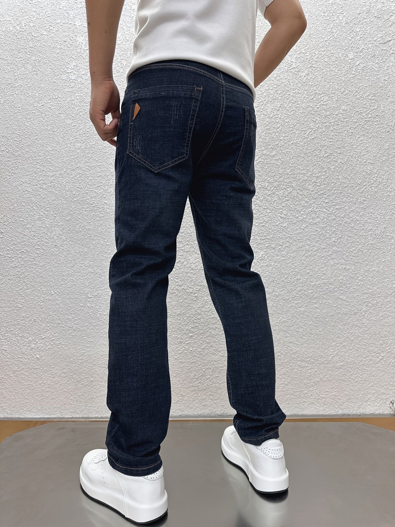 Men's Straight Stretch Jeans