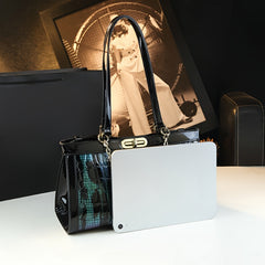 Stylish Soft Leather Chain Bag Crocodile Pattern Zip Closure Polyester Lining