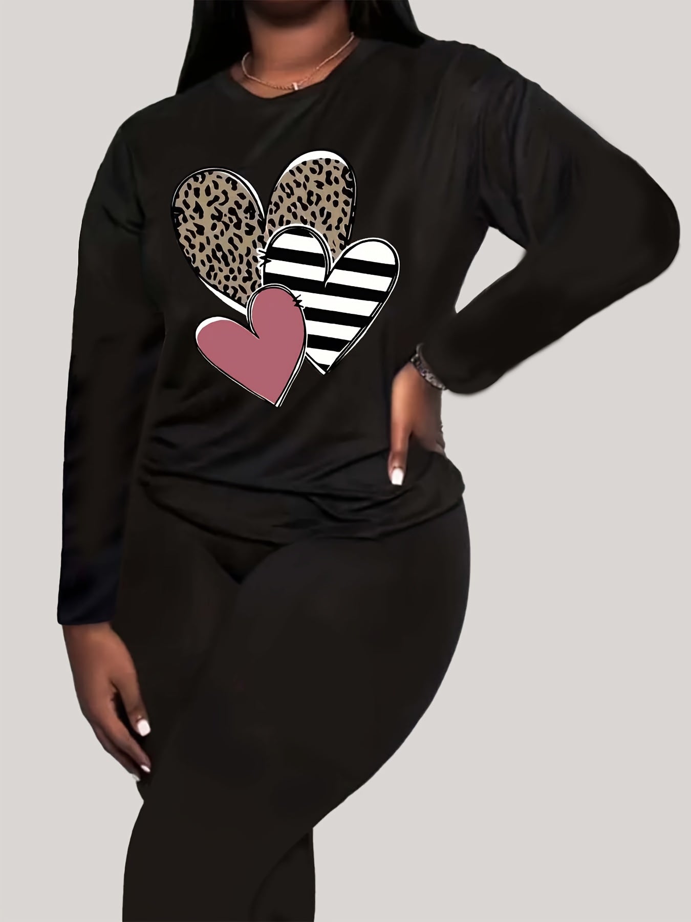 Women's Plus Heart Print Long Sleeve Round Neck Top & Leggings 2 Piece Set