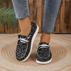 Women's Flat Canvas Shoes Round Toe Low Top Slip On Shoes