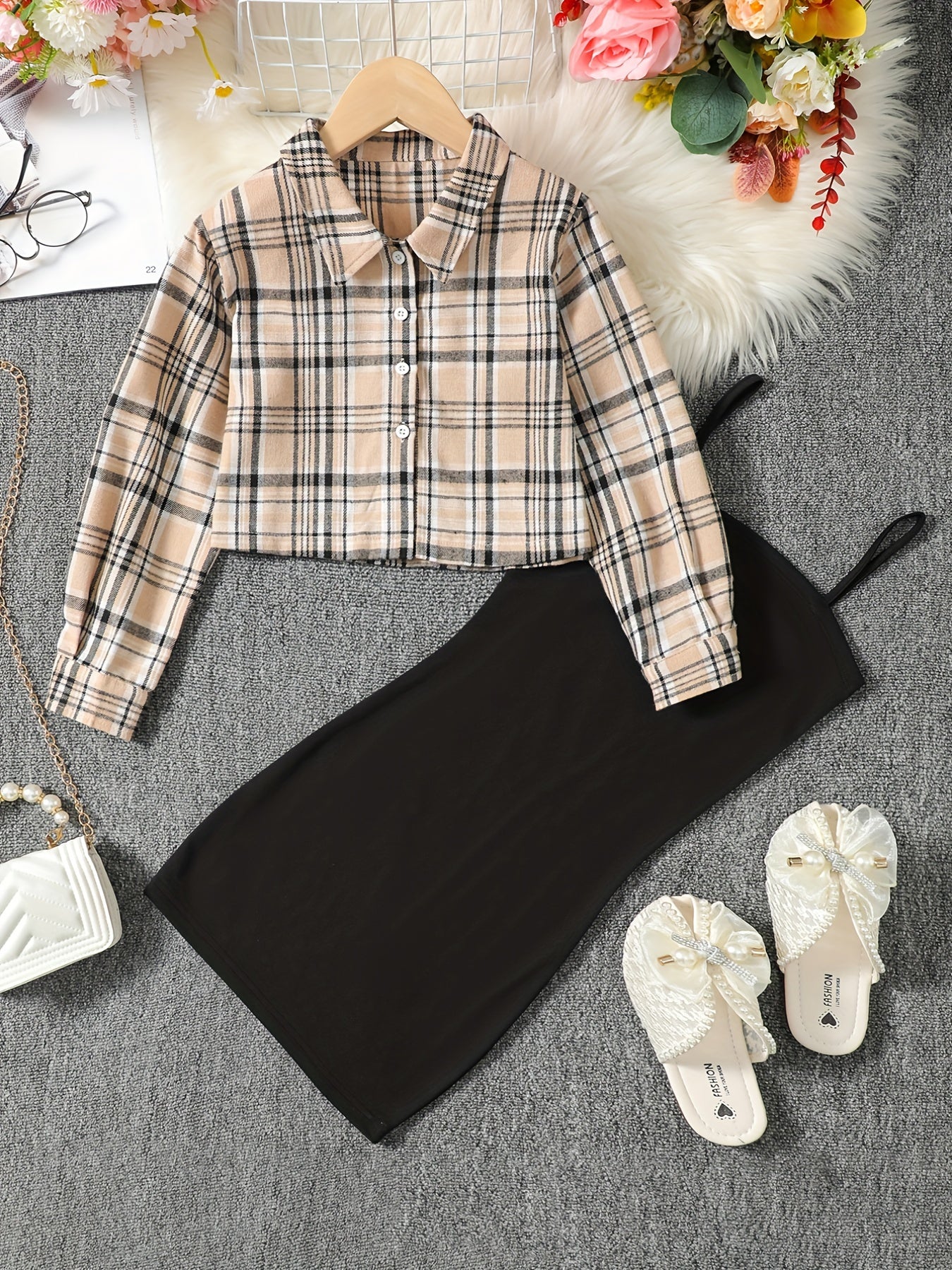 2pcs Girls' Cami Dress Plaid Crop Jacket Set