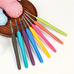 9pcs Colorful Sweater Crochet Set Soft Handle Weaving Tool for Arthritic Hands