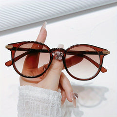 Round Sunglasses Gradient UV400 Sun Shades For Vacation