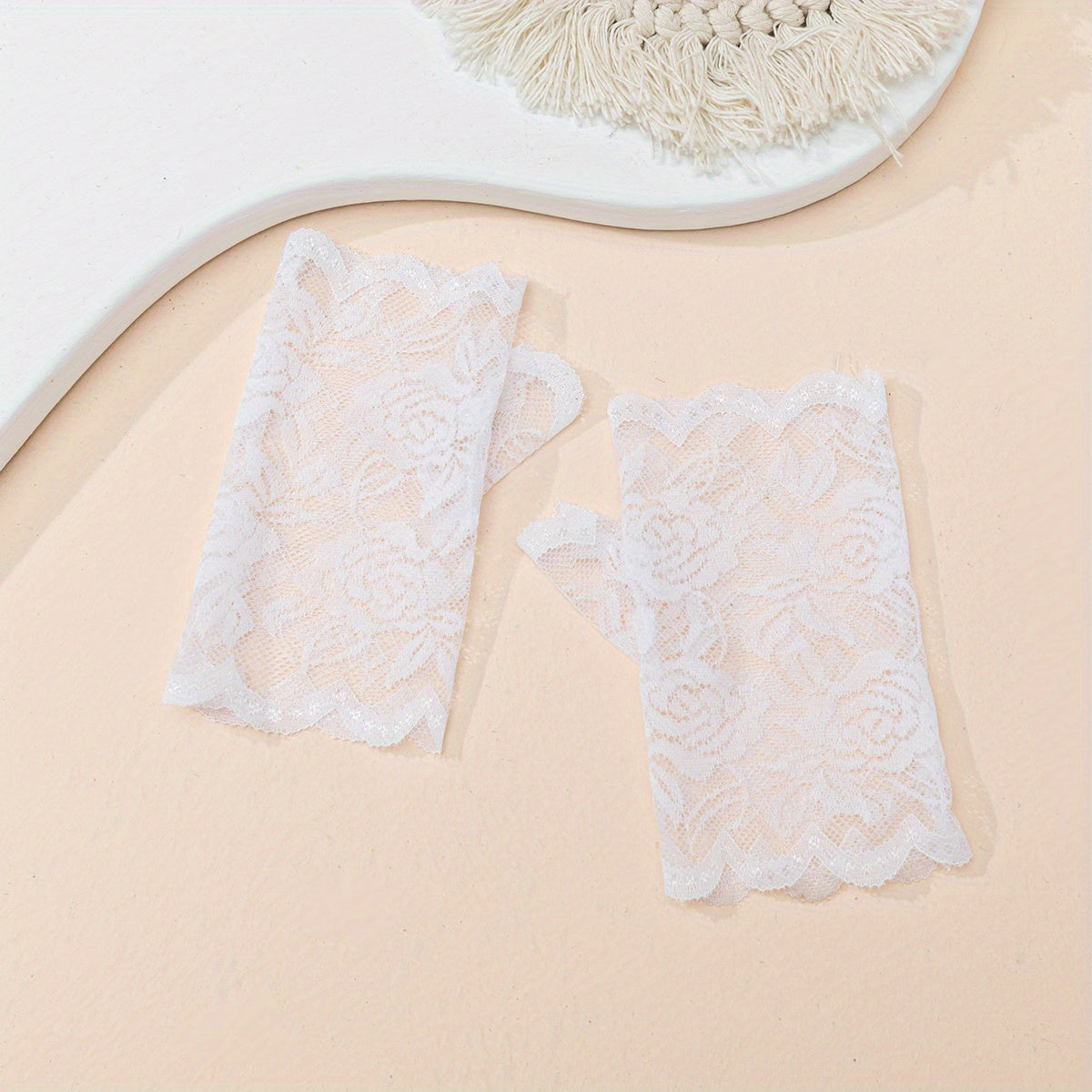 Women's Rose Lace Short Fingerless Gloves