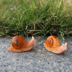 2pcs Mini Snail Resin Ornament for Garden Decor