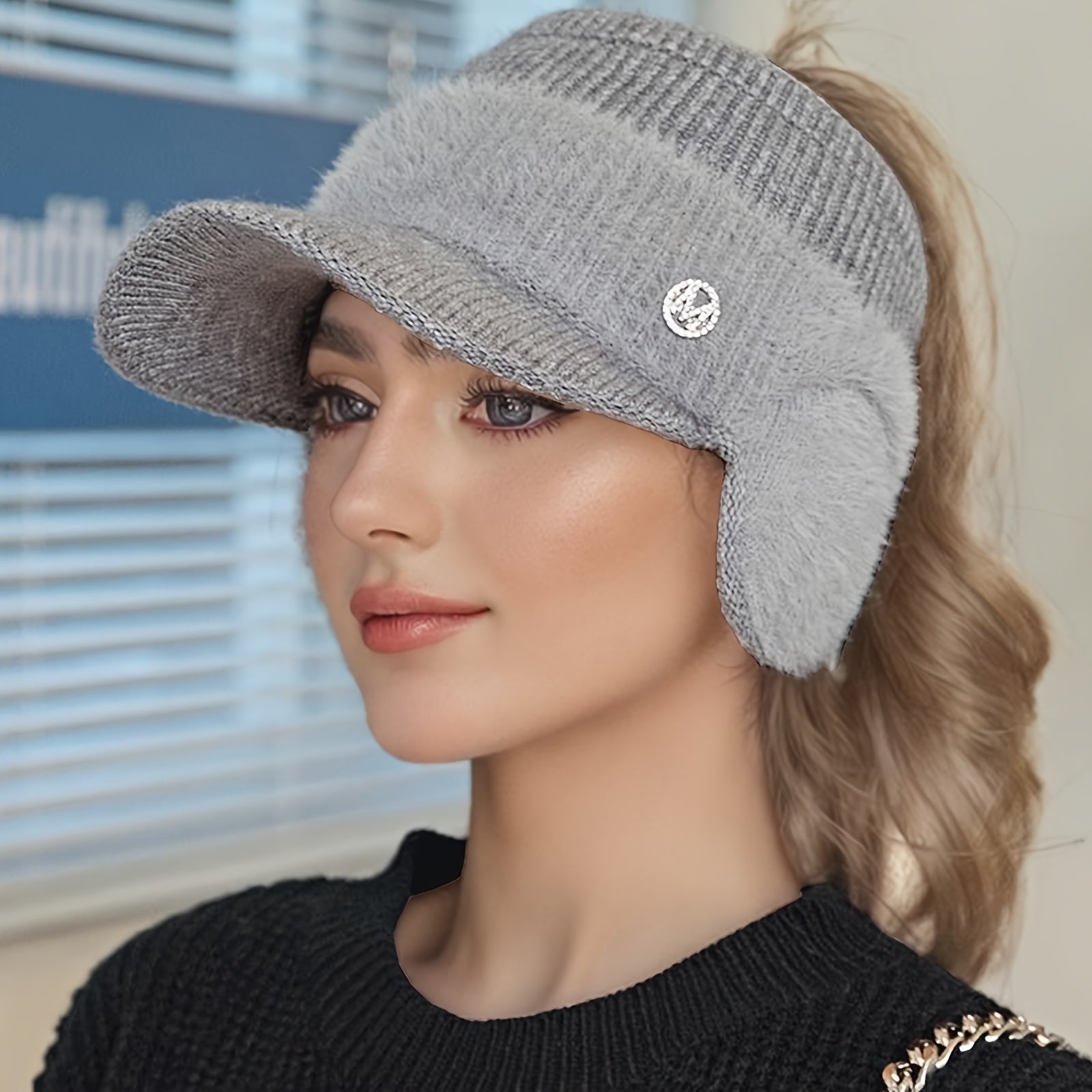 Women's Warm Baseball Cap with Ear Protection Red