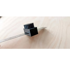 img_12834377