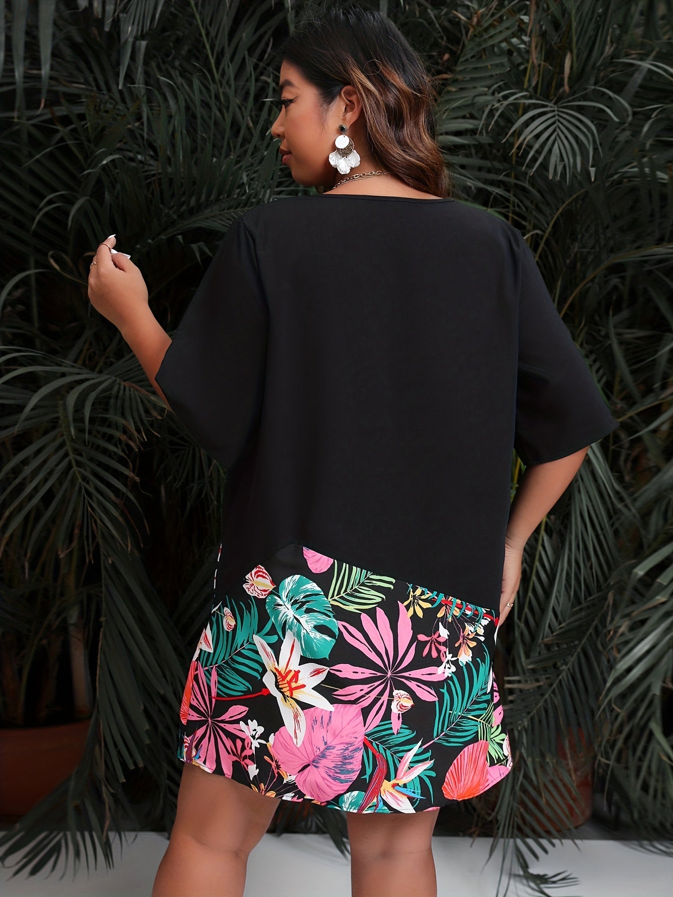 Women's Plus Colorblock Tropical Print Tee Dress