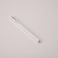 Waterproof Lip Liner Pen for Dramatic Three Dimensional Lip Makeup
