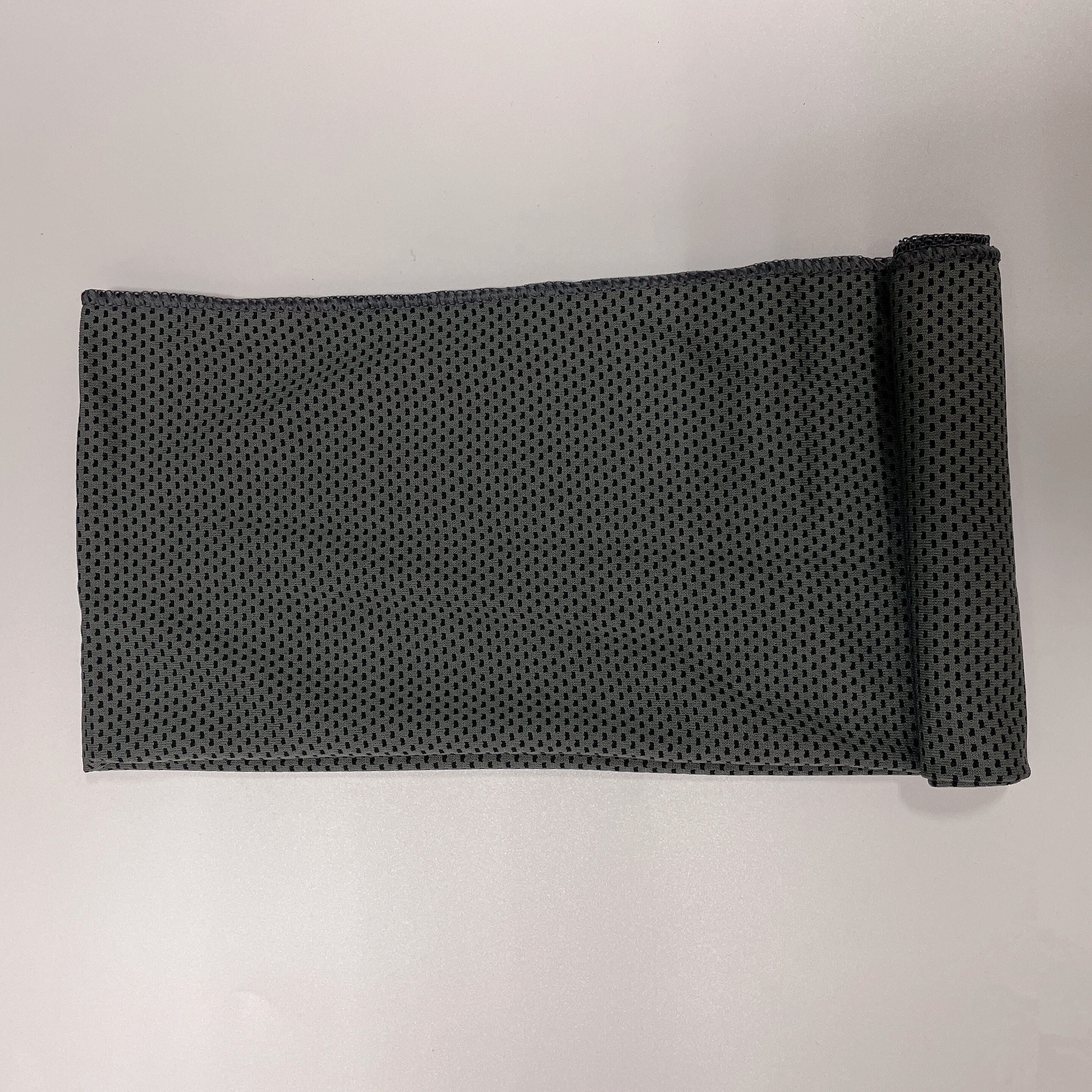 Microfiber Ice Silk Cooling Towels - Stay Cool & Dry During Workouts