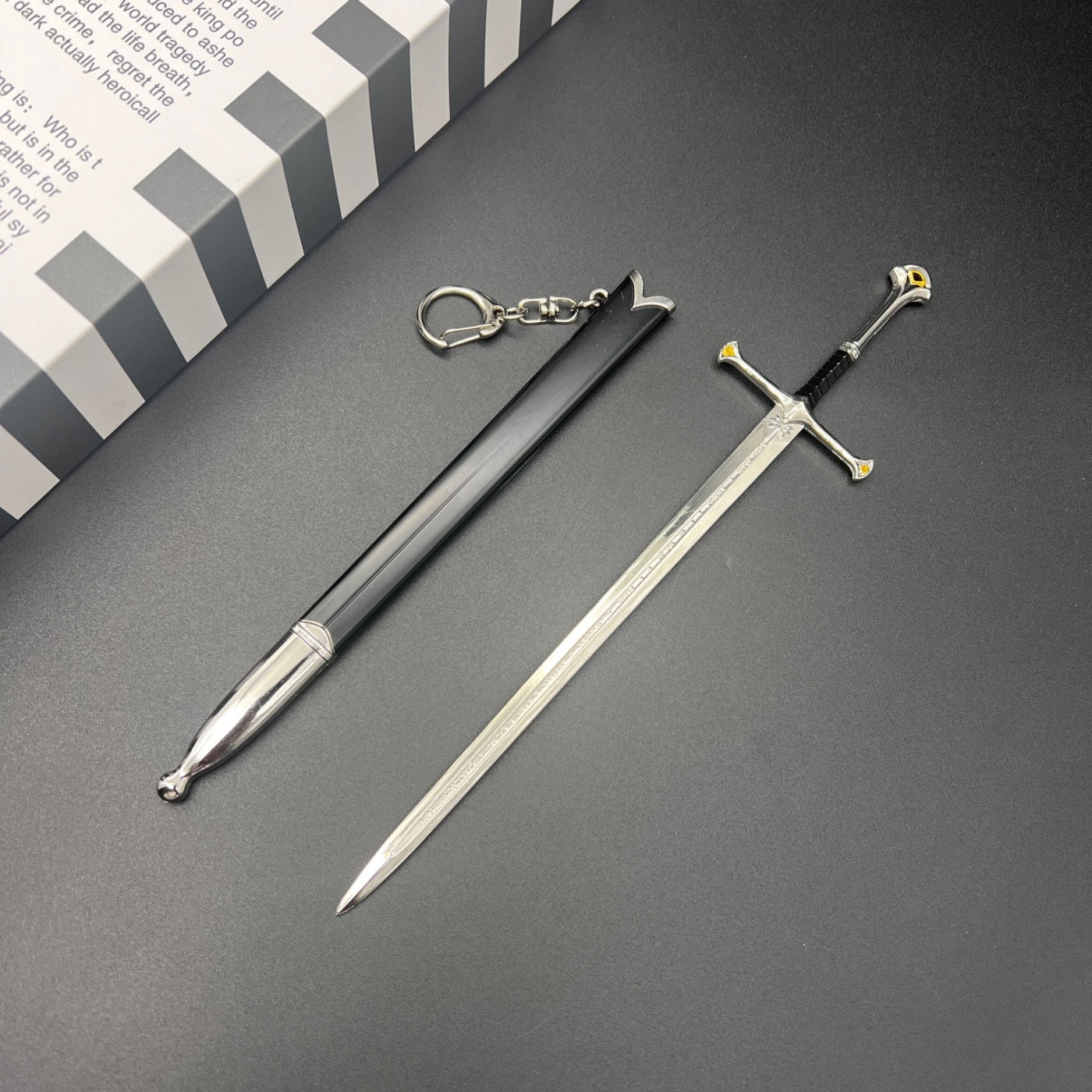 Mini Metal Sword Model Toy Game Desk Keychain Collection Gift