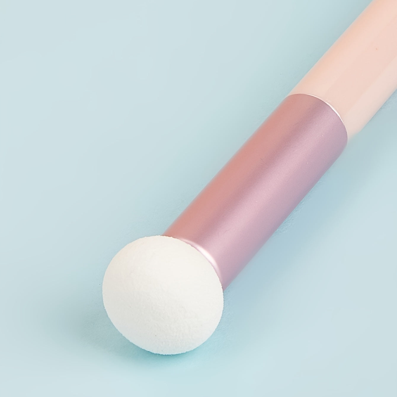 Sponge Head Concealer Brush for Makeup