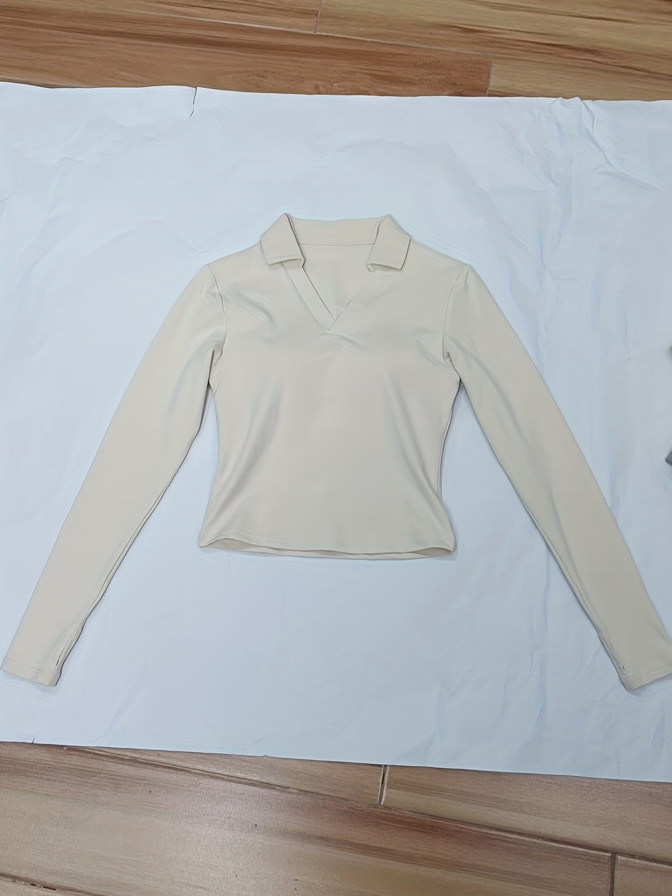 Women's V Neck Long Sleeve Crop Top for Yoga