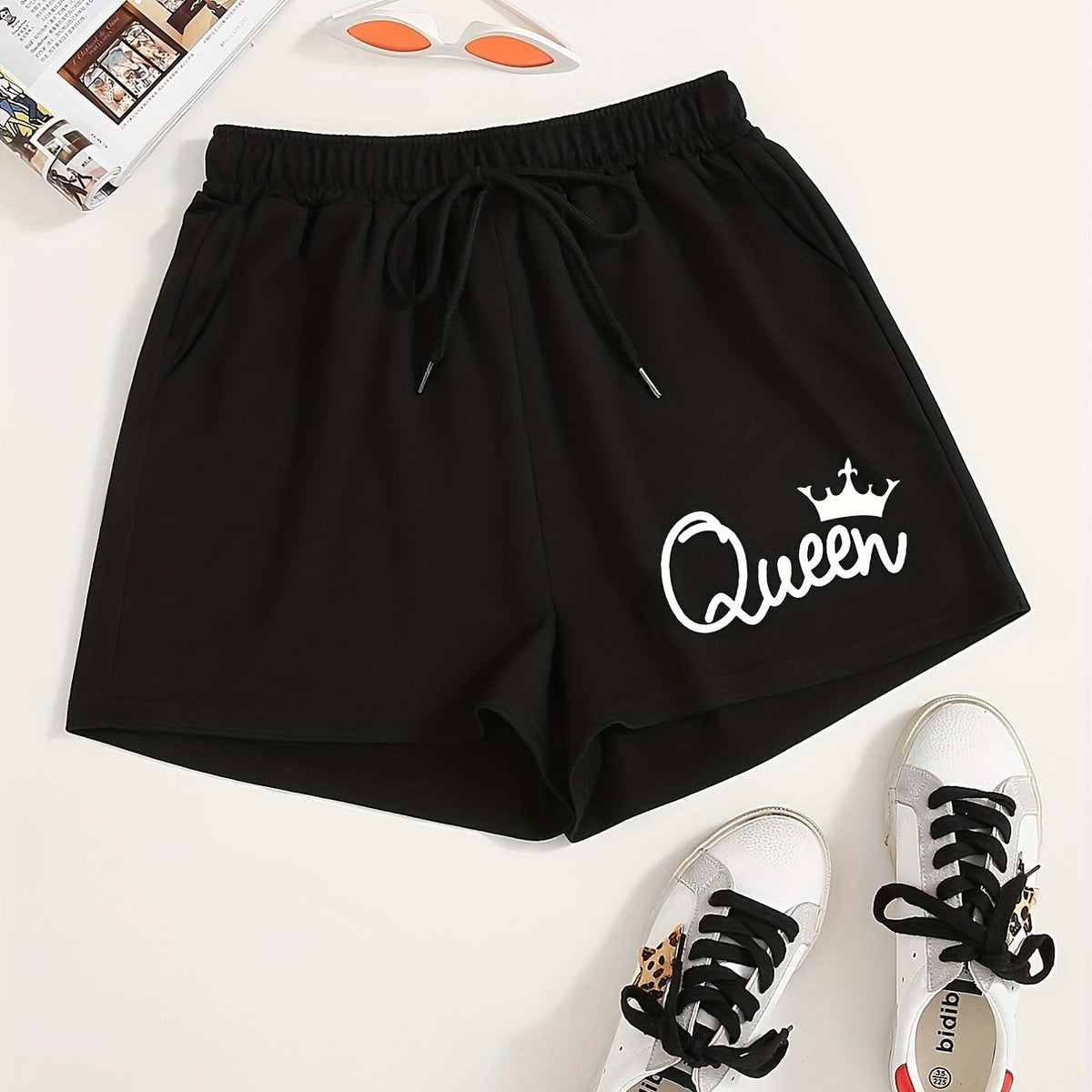 Queen Letter Print Hotpants Drawstring Waist Shorts